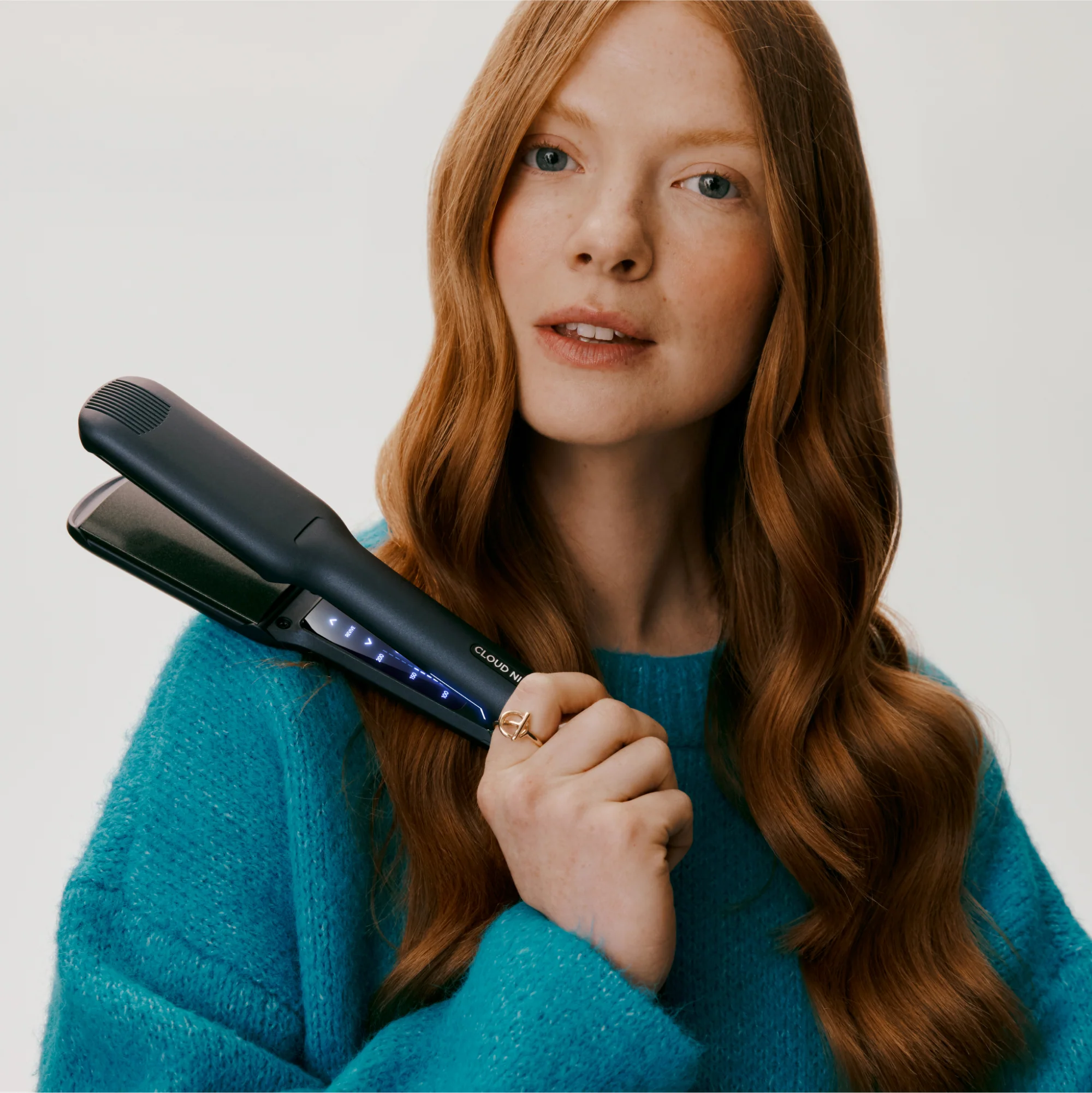 The NEW Luxury Contouring Wide Iron - Image 8